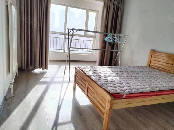 西宁城北柴达木路九号公馆海湖新区 九号公馆 180平米 大平层 可办公