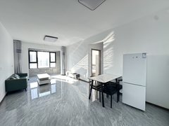 晋中榆次万达广场红星天铂四期三室一卫家具齐全采光好，支持押一付三拎包入住出租房源真实图片