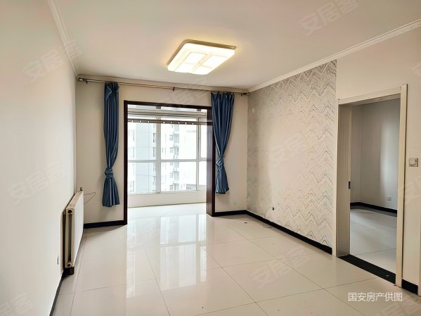 鹿泉城区中心位置,9楼,两室,精装空房,本够,可谈,帝华西部峰景二手房