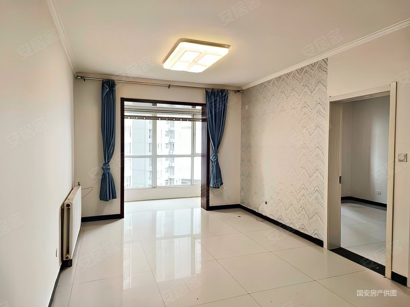 鹿泉城区中心位置,9楼,两室,精装空房,本够,可谈,帝华西部峰景二手房