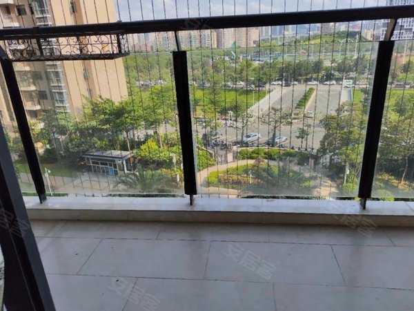 深圳光明公明楼村花园(二期)楼村花园新上房源,好停车,租金可以沟通!