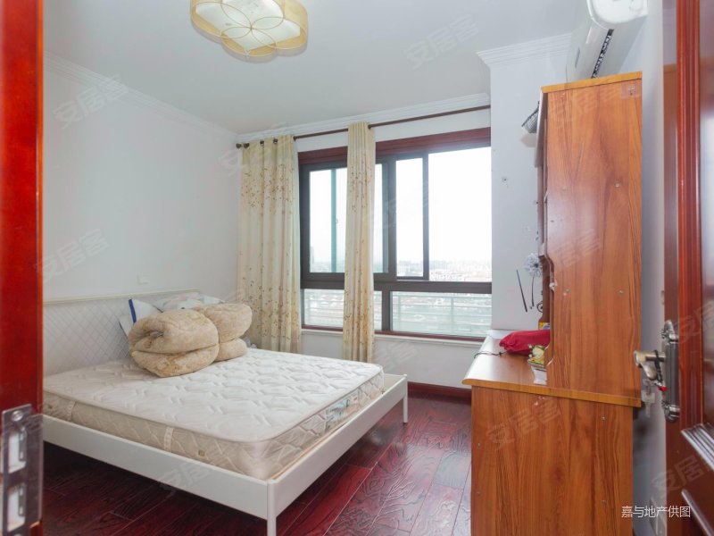 绿地景汇佳苑 有电梯 精装可拎包入住 满五 医疗配套成熟