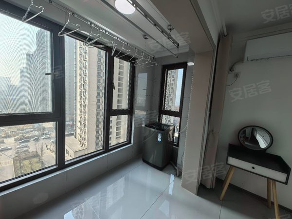 郑州金水福彩路融创中原大观桑园安置区北三环 杨君刘地铁站 中和融岛