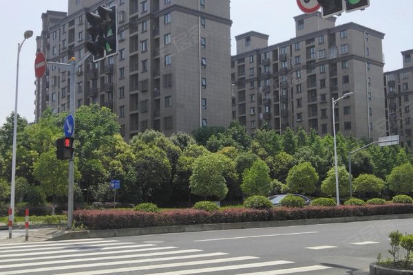 美罗家园罗贤苑