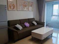 日照东港老城区裴家佳苑 90 平精装两室，拎包住入住，1100 元出租房源真实图片