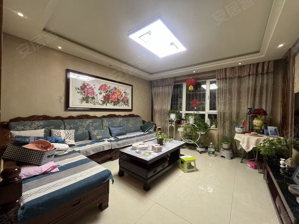 昌吉昌吉市华洋广场吉祥花园(长宁南路)吉祥花园(长宁南路) 3室2厅1卫 电梯房 122平出租房源真实图片