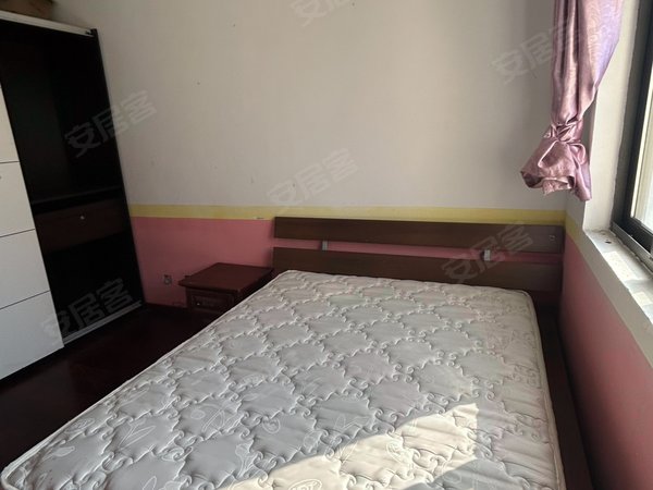 苏州常熟虞山藕渠家园琴湖溪里旁 藕渠家园中间楼层大小单间多套小区