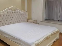 平湖平湖市区市区御龙湾旁边，临近八佰伴购物广场，东湖景区，设施齐全拎包入住出租房源真实图片