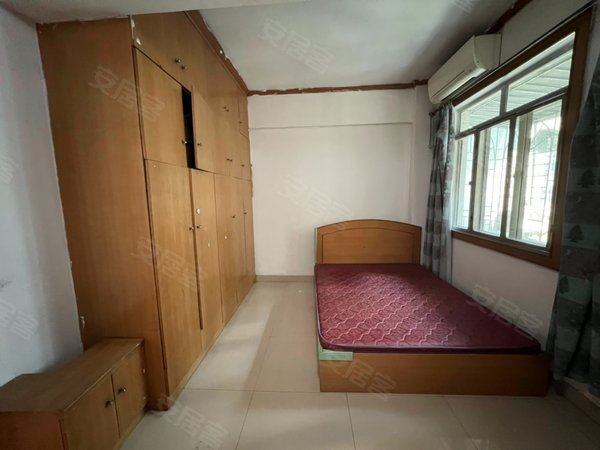 广州越秀水荫路水荫路34号大院34号大院电梯两房一厅 低价微聊 家电