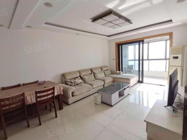 【多图】鼎泰花园,南门租房,鼎泰花园超便宜大三房带电梯有停车位出门