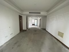 金湾名悦雅苑 4室2厅2卫  电梯房 精装修142平米