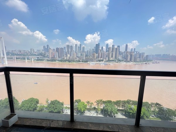 重庆南岸南滨路珊瑚水岸(一期)南滨路 一线江景房 近轻轨 豪装两房