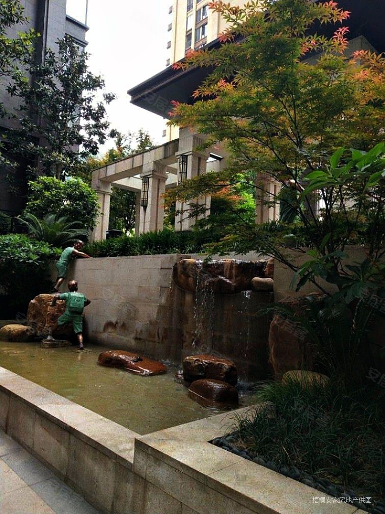 低售地铁房单价6字头保利凤凰湾澜湾2室1厅双阳台