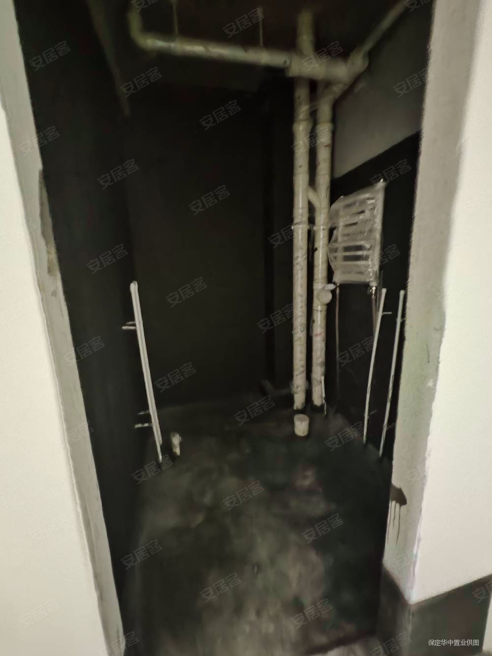 国誉上城3室2厅2卫115㎡南北118万