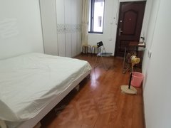桂林秀峰十字街两江四湖景区边九岗岭小区1房配套家具家电齐全租650元出租房源真实图片