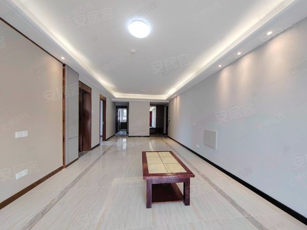 沈阳大东东中街万科壹号公馆壹号公馆 三室房主诚心出租出租房源真实