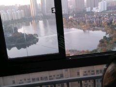 武汉东西湖吴家山沿海赛洛城(六期) 3室2厅2卫出租房源真实图片