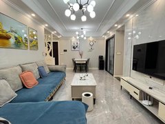 漯河郾城郾城城区市中心昆仑路，广天颐城，精装三室两厅，家电齐全，随时看房出租房源真实图片