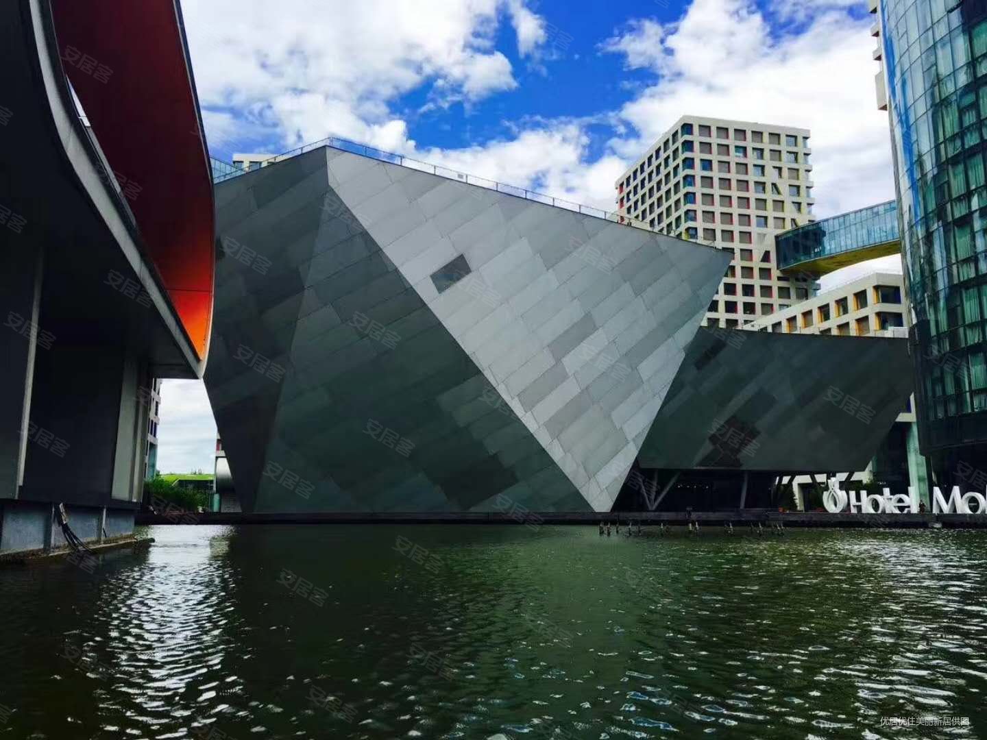 北京房产网>北京二手房>东城二手房>东直门二手房>当代moma>1440_1080