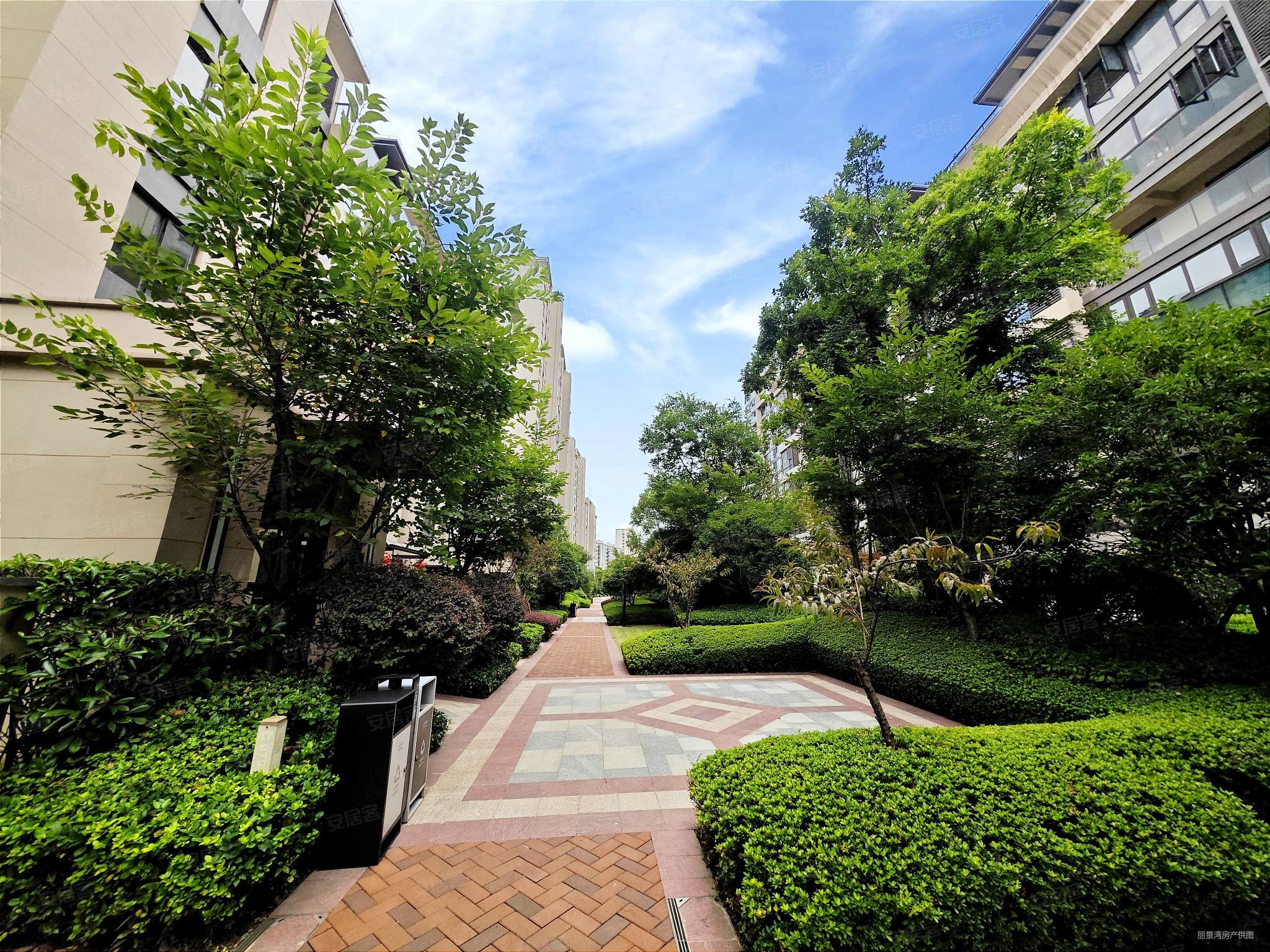 恒茂未来都会花园毛坯四房南向采光好产权清晰有电梯