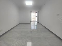 昆明五华北市区急租和谐世纪附近龙泉俊园一室一厅空房出租房源真实图片