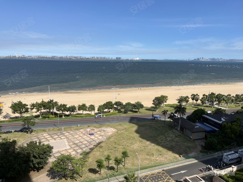 金都海尚国际南区  三房精装修独立入户花园,南北通透安静看海