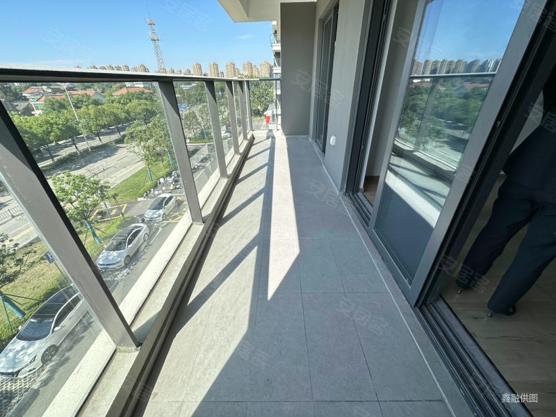 龙光久宁府3室2厅2卫108㎡南北275万