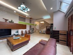 佛山顺德大良南区顺德区大良山岚水岸，山顶别墅，近顺峰山，安静嫣然，品质生活圈出租房源真实图片