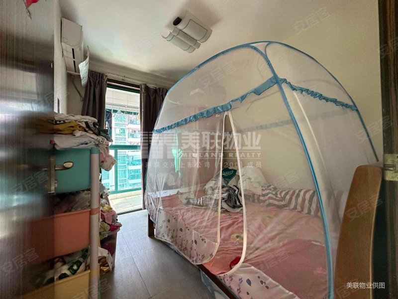 笋盘 急售 皇御苑二期61平两房 高层 满五      方便