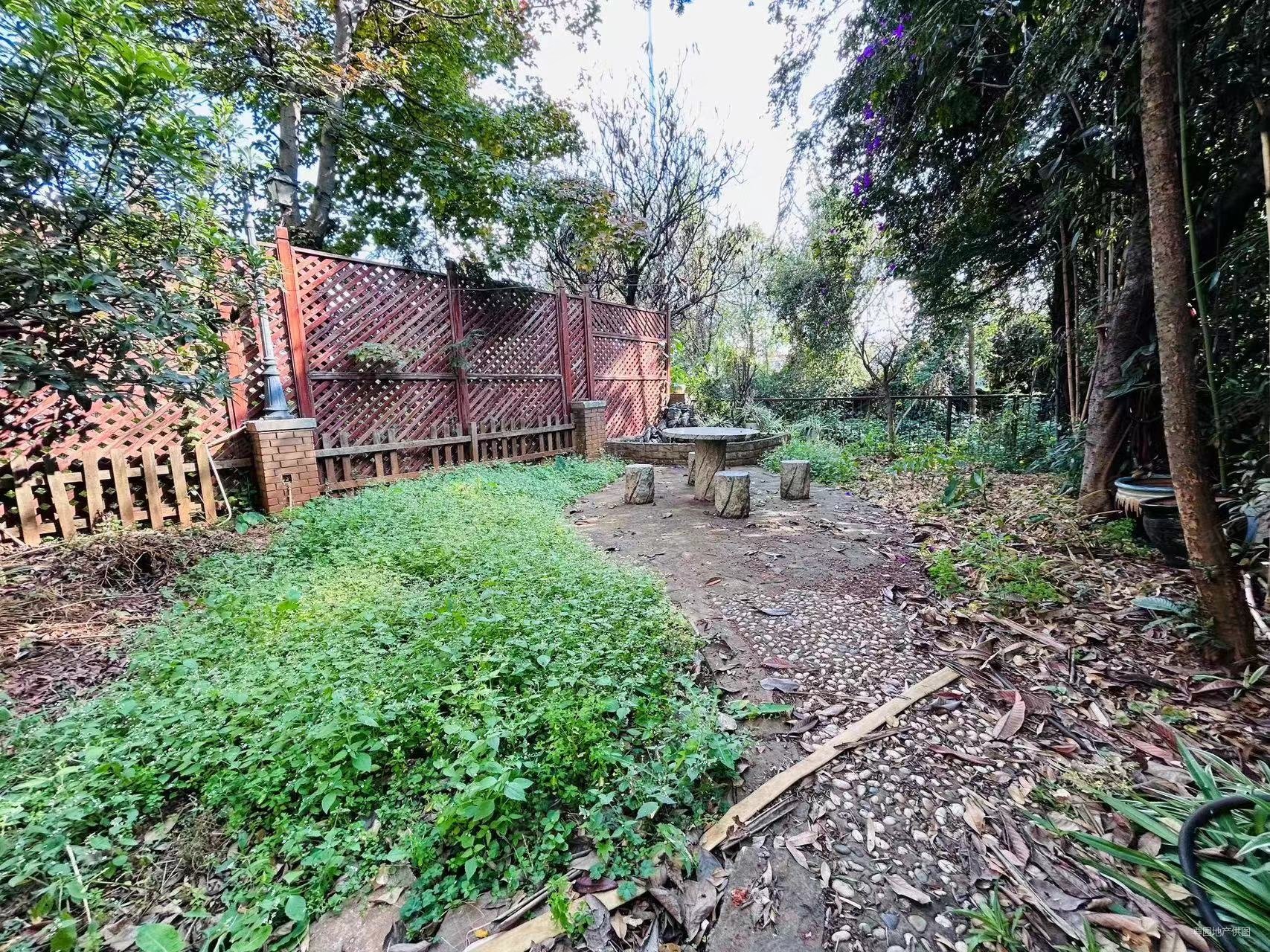 滇池卫城紫郢别墅