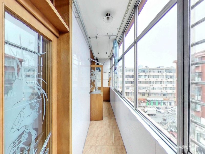 益友百货商圈41中附近3室急售