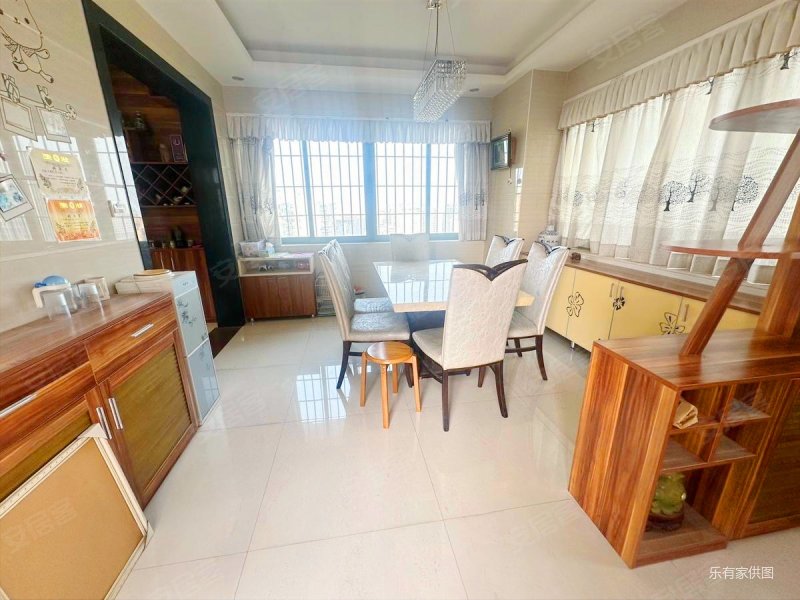 雅居乐御宾府(花都) 精装修 电梯房 商品房 高楼层视野好