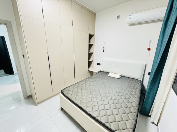 金华婺城婺城江南寺前皇小区寺前皇世贸广场拎包即住银泰金华之星价格实惠朝南周边配套很齐全出租房源真实图片