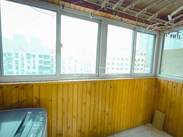 济南天桥北坦和信花园大明湖馆驿街附近家具家电齐全采光好价格合适