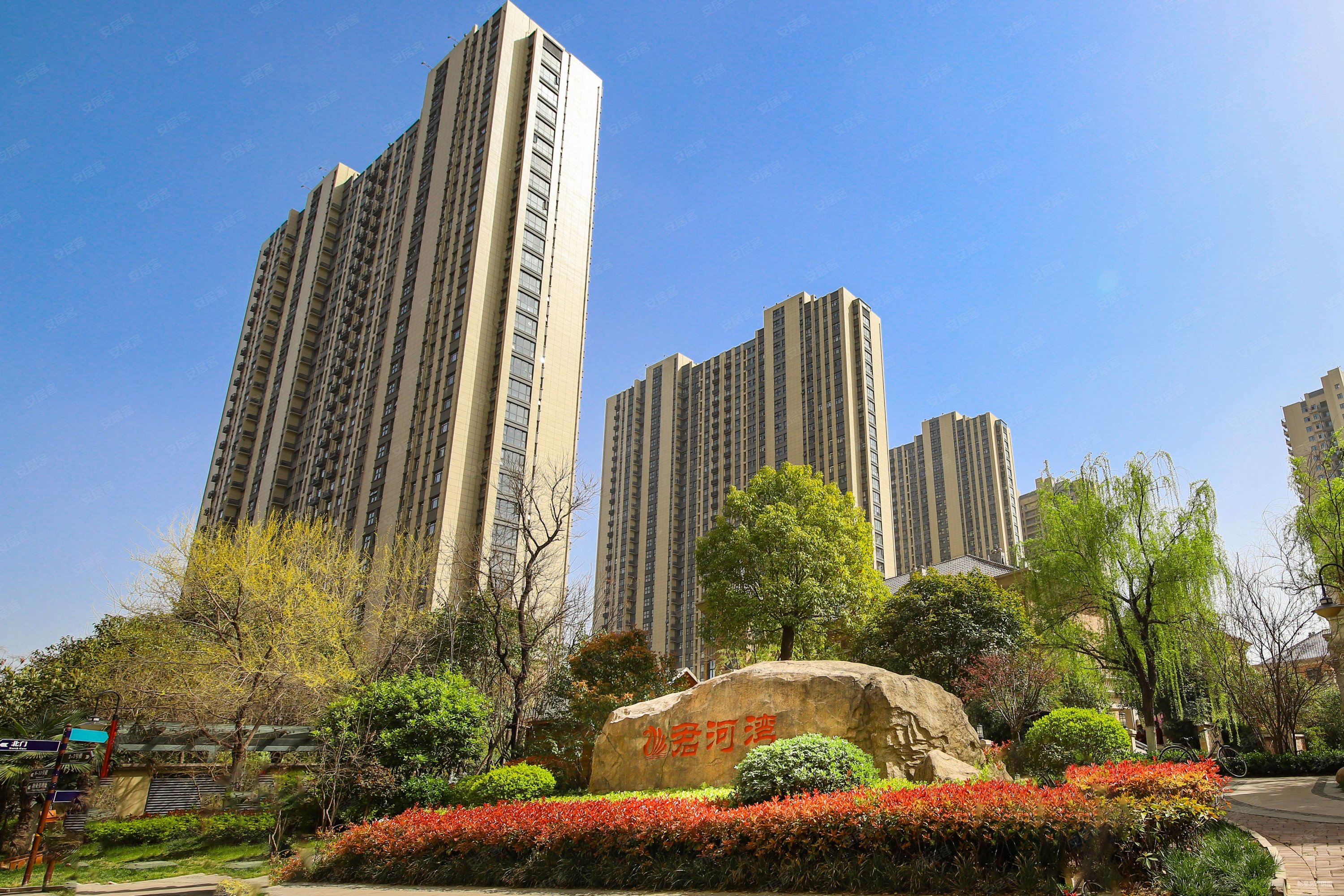 急售满二君河湾精装大两室南北通透低楼层可拎包入住