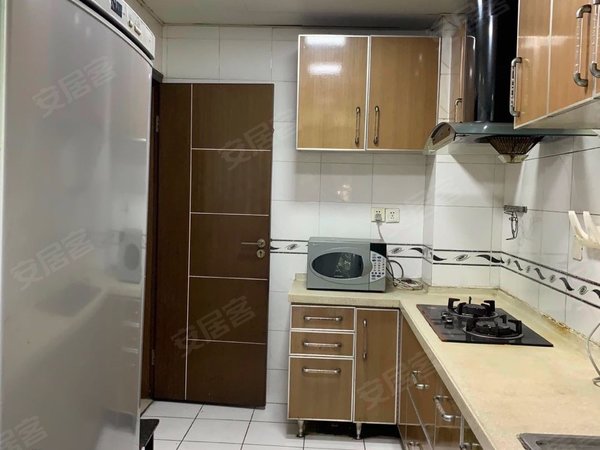 成都武侯航空路名士公馆无中介 桐梓林 火车南站 倪家桥肿瘤医院新