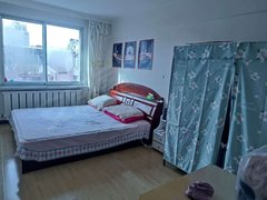 本溪明山西芬西芬华联，楼上步梯6楼不顶，双室冰箱热水器拎包入住月租900出租房源真实图片