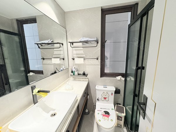 金华婺城湖海塘保集海塘府保集海塘府 一梯一户 三房两卫 自住豪装 品牌家具 全屋定制出租房源真实图片