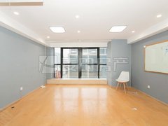 新华联国际公寓 看房方便 价格可聊 采光视野好 干净整洁