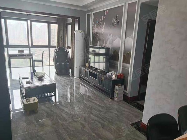 重庆荣昌荣昌城区荣城华府荣城华府,精装修,家具家电齐全,拎包入住