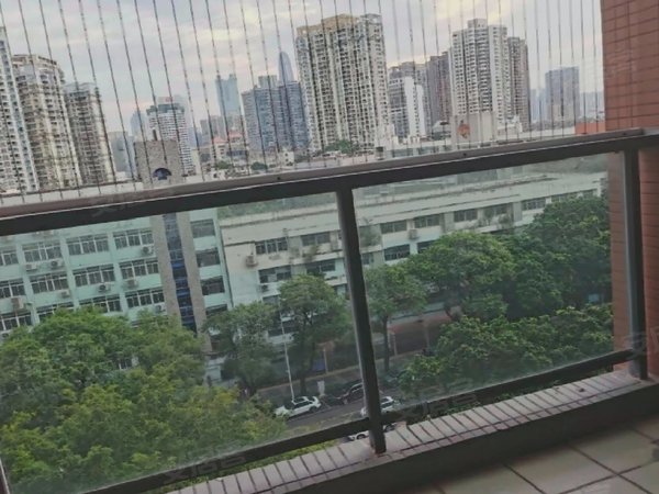 深圳罗湖翠竹合正荣悦府新上合正荣悦两房精装修看房方便,业主有心