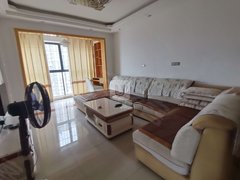 巴中巴州老江北江北  观澜上域A区 包物业  电梯房 家电齐全  精装修出租房源真实图片