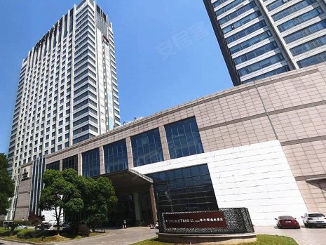 希尔顿逸林雅园