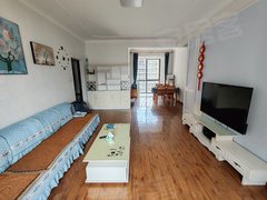 湘潭九华经济开发区开发区周边九华新城三房两卫，南北通透，南北双阳台，彩光极好出租房源真实图片