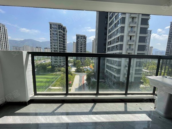 地铁站 福十一中 景湖佳园超大房间大床内卫阳台,晋安租房-福州58安居