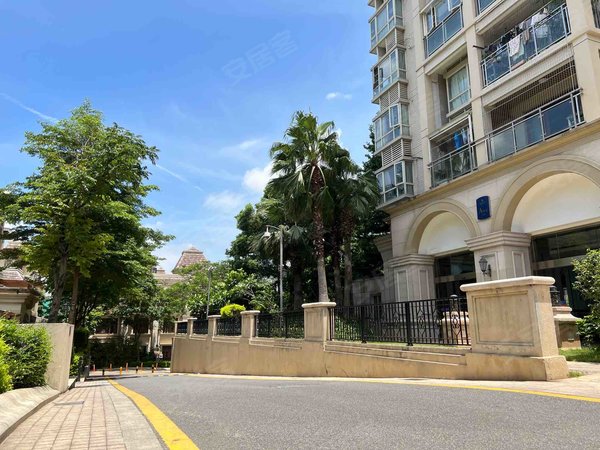 深圳宝安福永御景水岸花园(温馨花园)房源采光好,南北通透,业主诚意出