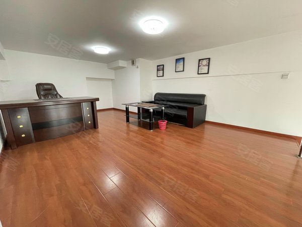 广州黄埔黄埔港中交港湾国际中交港湾国际 loft复式上下层公寓 可办公