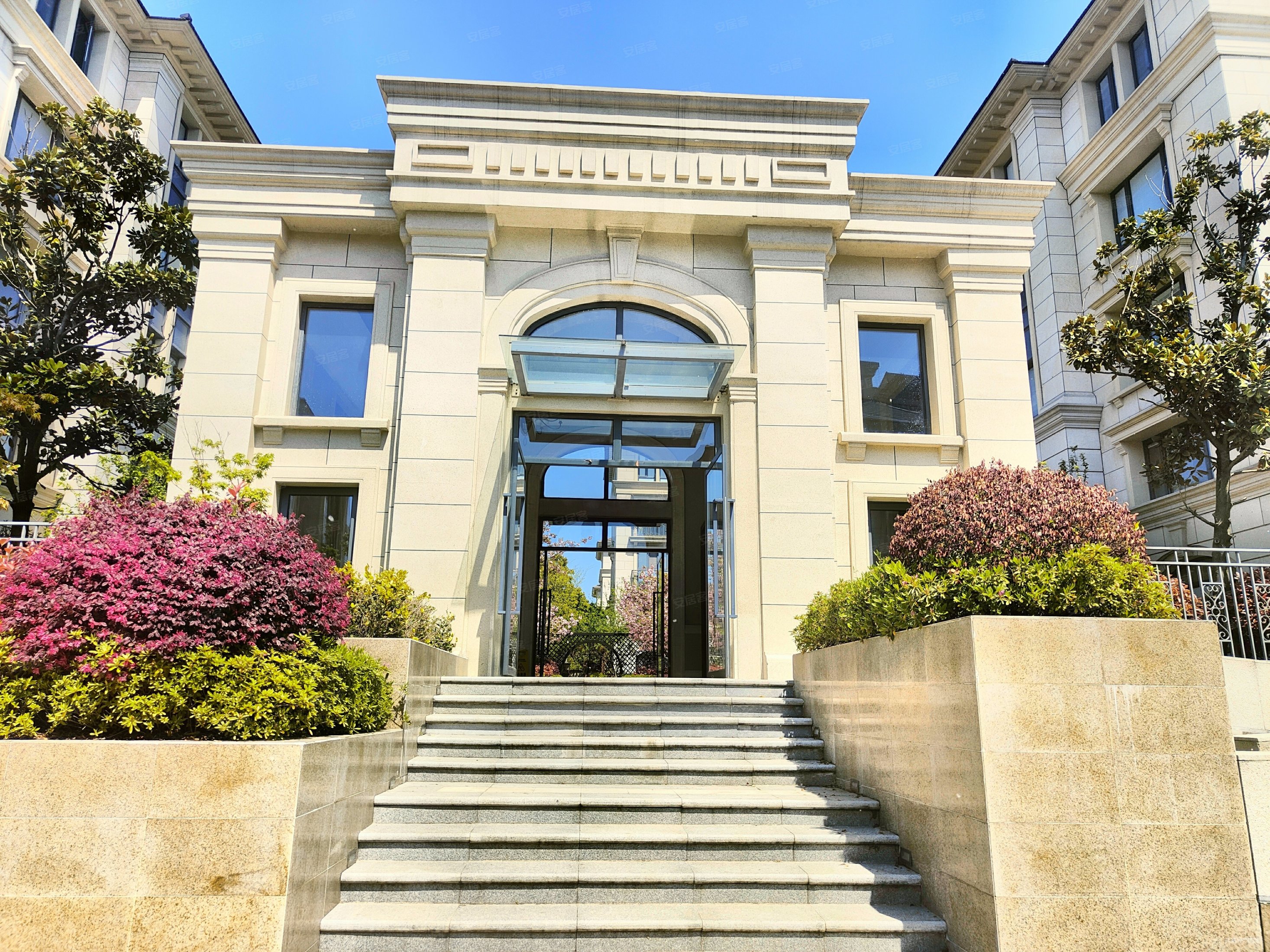 南北通透,景枫法兰谷二手房,699万,4室2厅,3卫,185平米-南京安居客