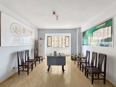 禹城城区东方大厦汇通电梯六楼空租月租800大三室出租房源真实图片