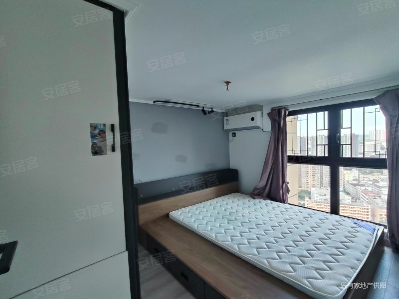 清湖北复式公寓出售,居家生活方便,地铁口物业,天玑公馆(商住楼)二手
